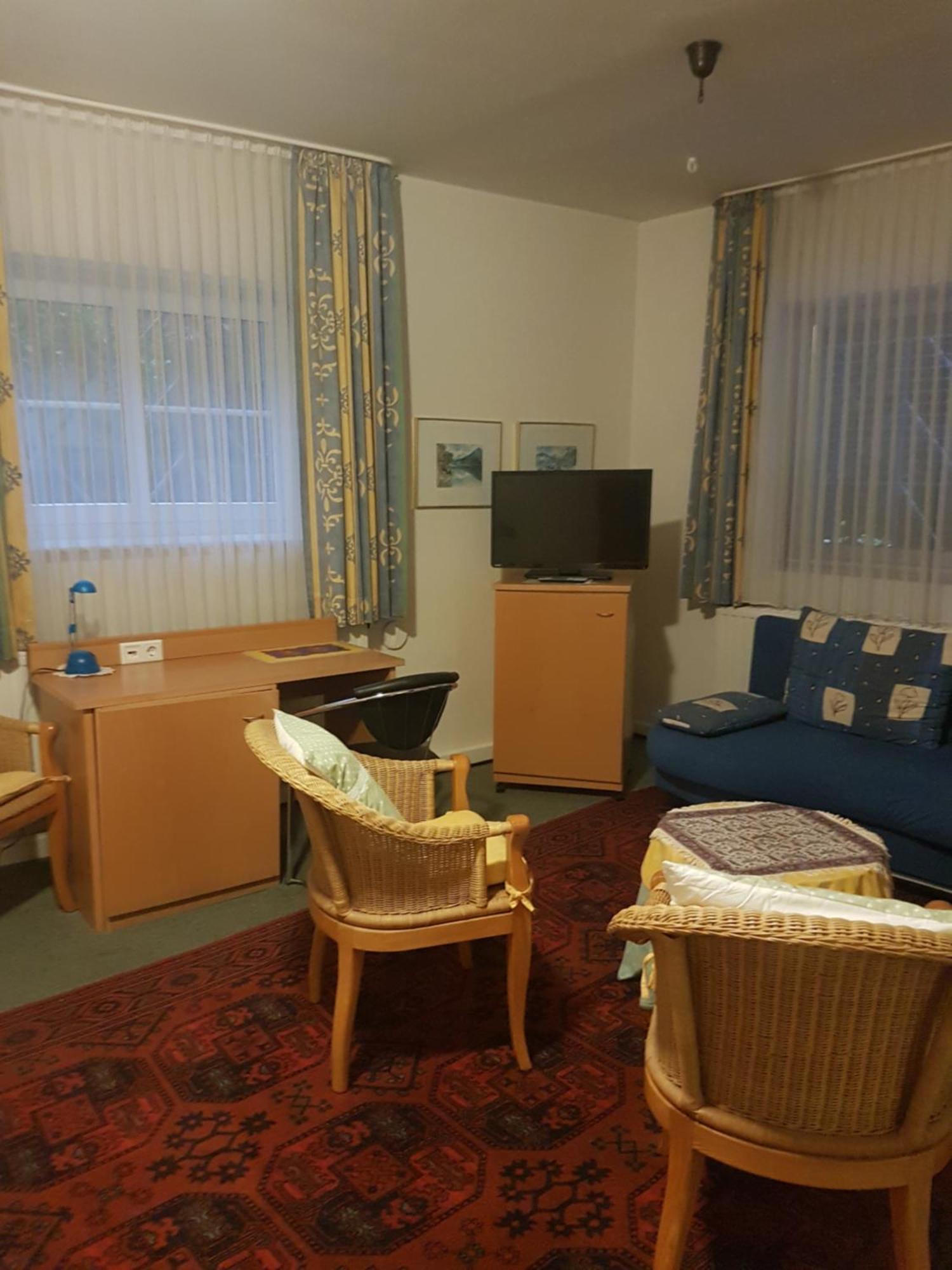 Gaestehaus Krefeld Uerdingen מראה חיצוני תמונה